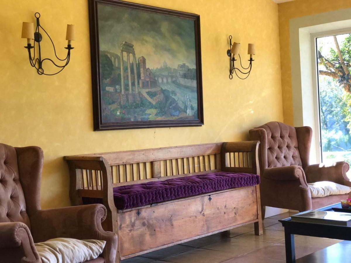 Borgo Del Gelso Bed & Breakfast Olgiata ภายนอก รูปภาพ